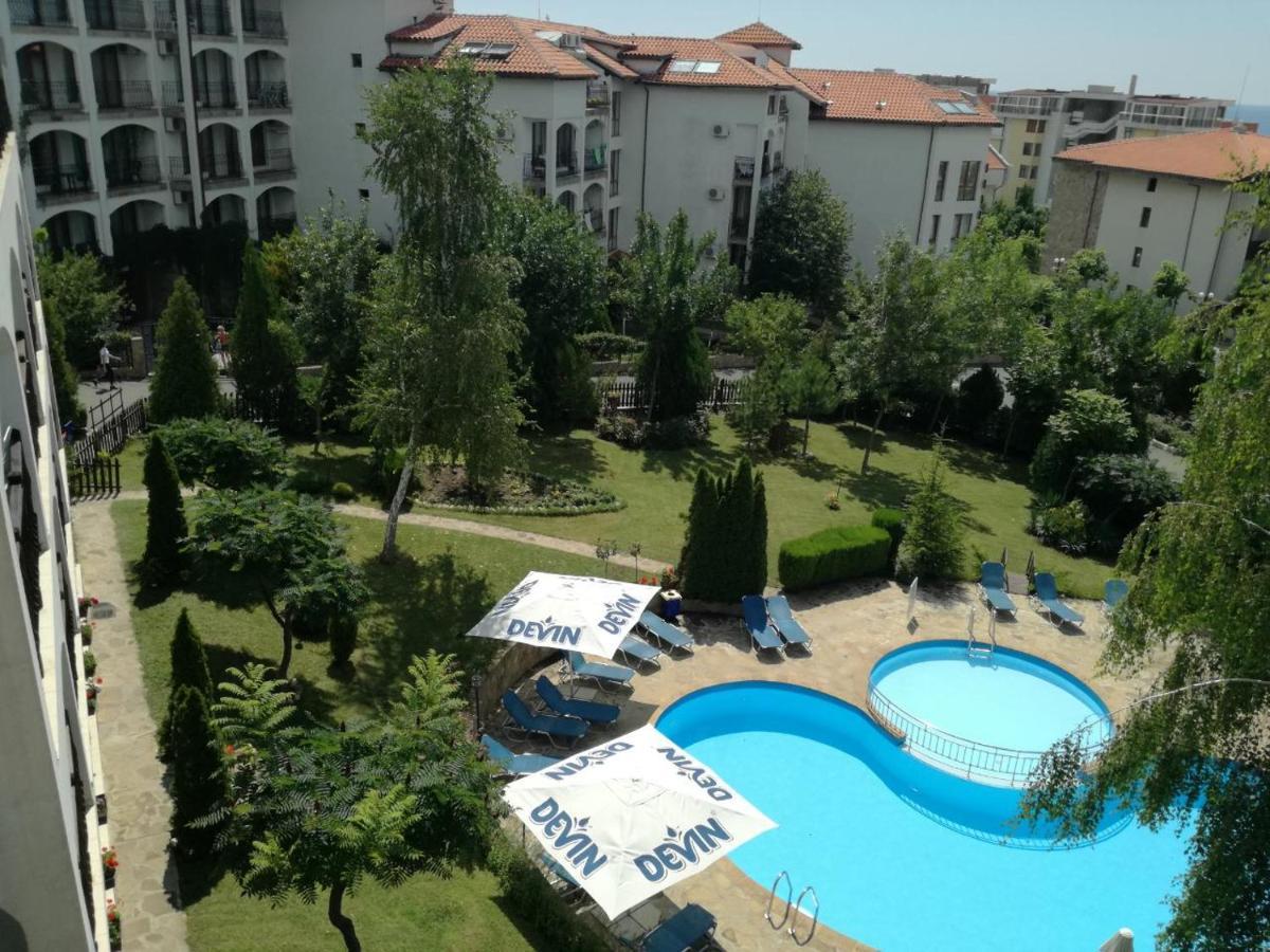 Delfin Apart Complex Sveti Vlas Luaran gambar